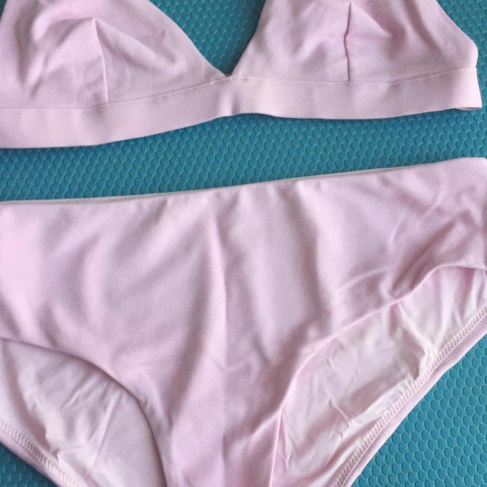 COS bikini
